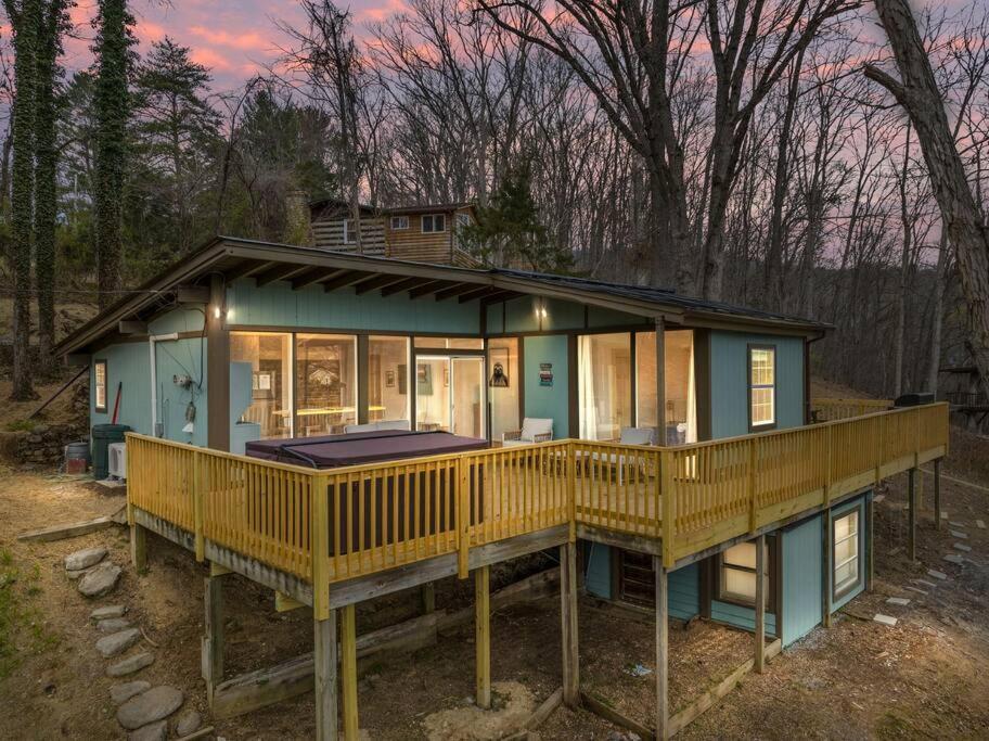 Lazy Lake 3Br Cabin W/ Mtn Views + Hot Tub +Wi-Fi Luray Exteriér fotografie